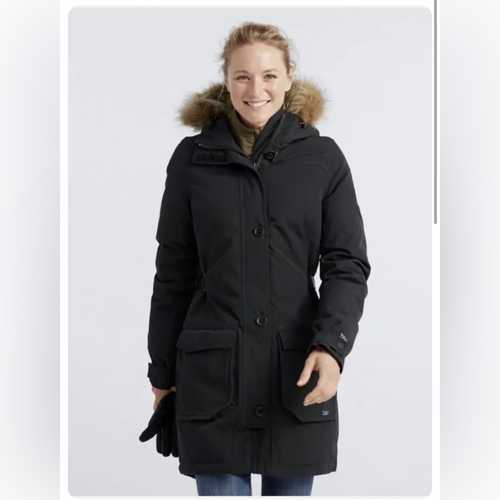 LL Bean Maine Mountain Parka Women's Petite, Medium, Black
